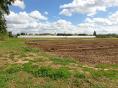 INDRE ET LOIRE: VEGETABLE FARM ON 7 HA WITH DIRECT SALE